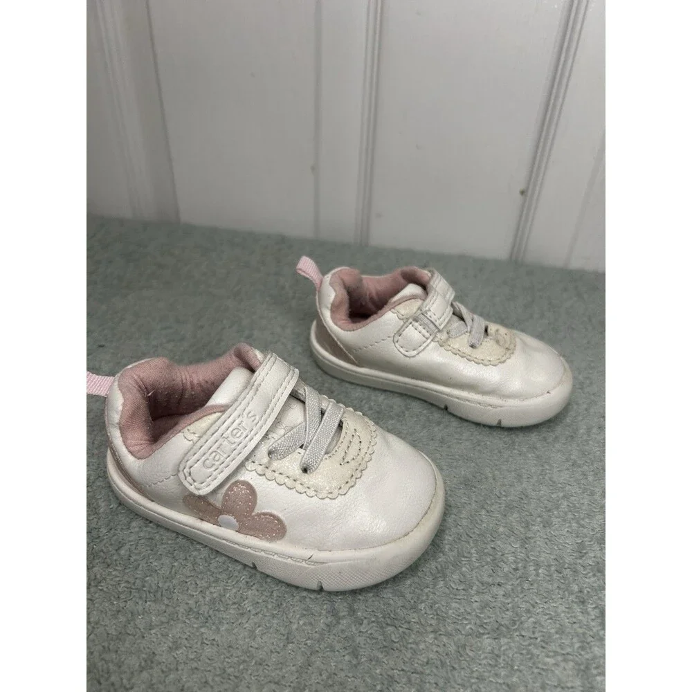 Carter’s Toddler Girls White Pink Heart Hook & Loop Sneakers Size 3.5M